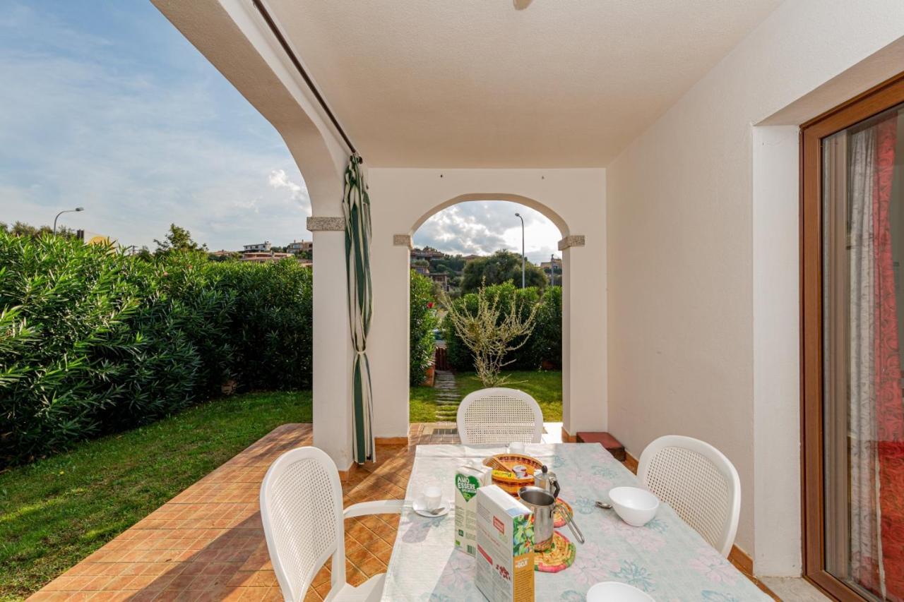 Appartamento Residenziale Trilocale 6 Posti Letto Via Sardegna San Teodoro San Teodoro  Dış mekan fotoğraf